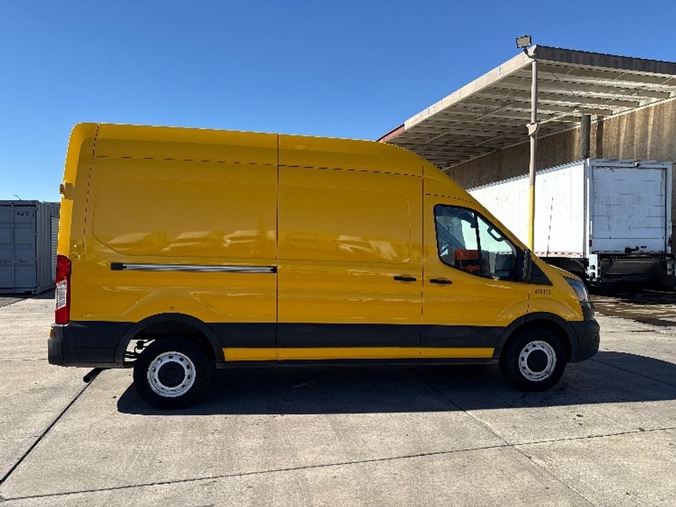 Cargo Van (Panel Van)-Light and Medium Duty Trucks-Ford-2021-Transit 250-Phoenix-AZ-103,082\n\t\tmiles-$ 29,250 - Image 12