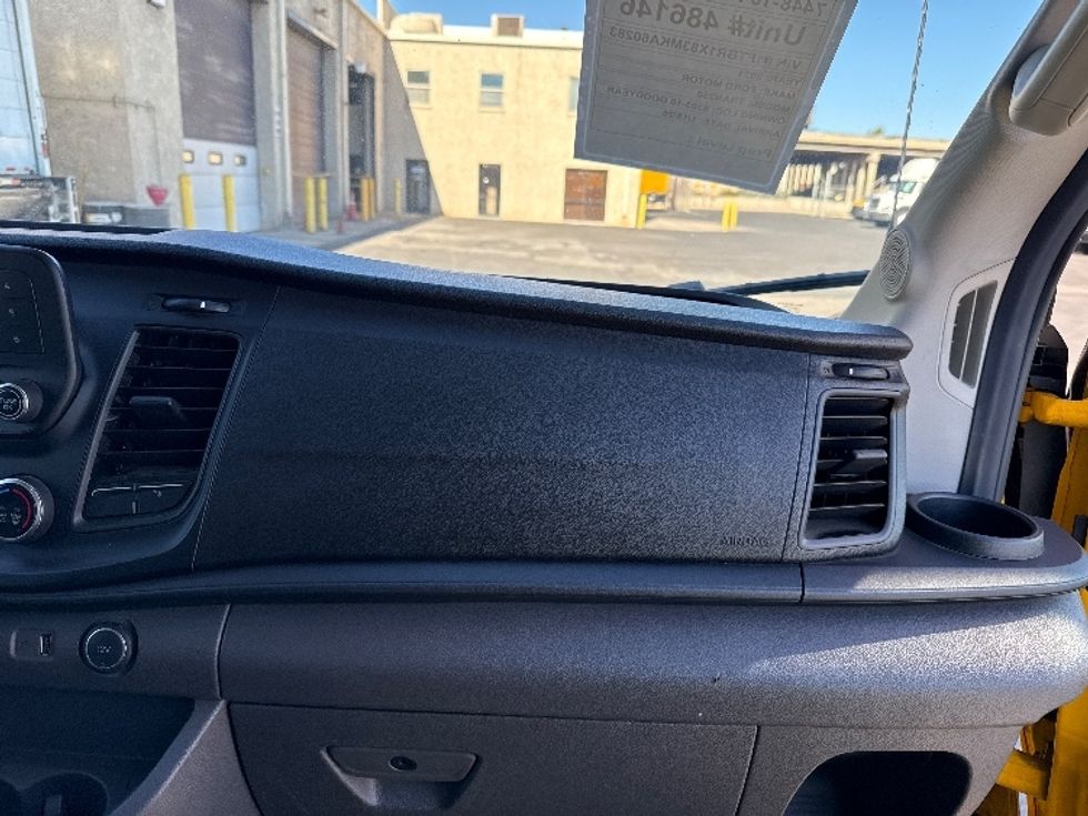 Cargo Van (Panel Van)-Light and Medium Duty Trucks-Ford-2021-Transit 250-Phoenix-AZ-103,082\n\t\tmiles-$ 29,250 - Image 18