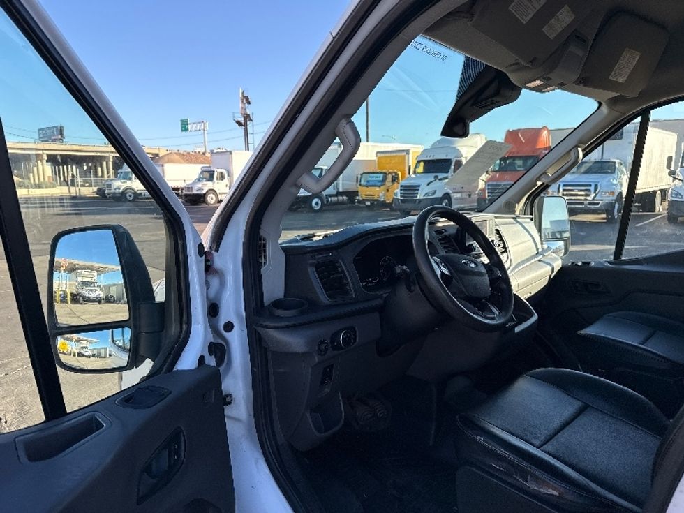 Cargo Van (Panel Van)-Light and Medium Duty Trucks-Ford-2021-Transit 250-Phoenix-AZ-103,585\n\t\tmiles-$ 33,000 - Image 13