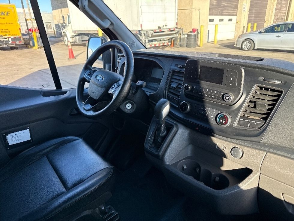 Cargo Van (Panel Van)-Light and Medium Duty Trucks-Ford-2021-Transit 250-Phoenix-AZ-103,585\n\t\tmiles-$ 33,000 - Image 19
