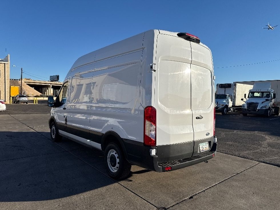 Cargo Van (Panel Van)-Light and Medium Duty Trucks-Ford-2021-Transit 250-Phoenix-AZ-103,585\n\t\tmiles-$ 33,000 - Image 5