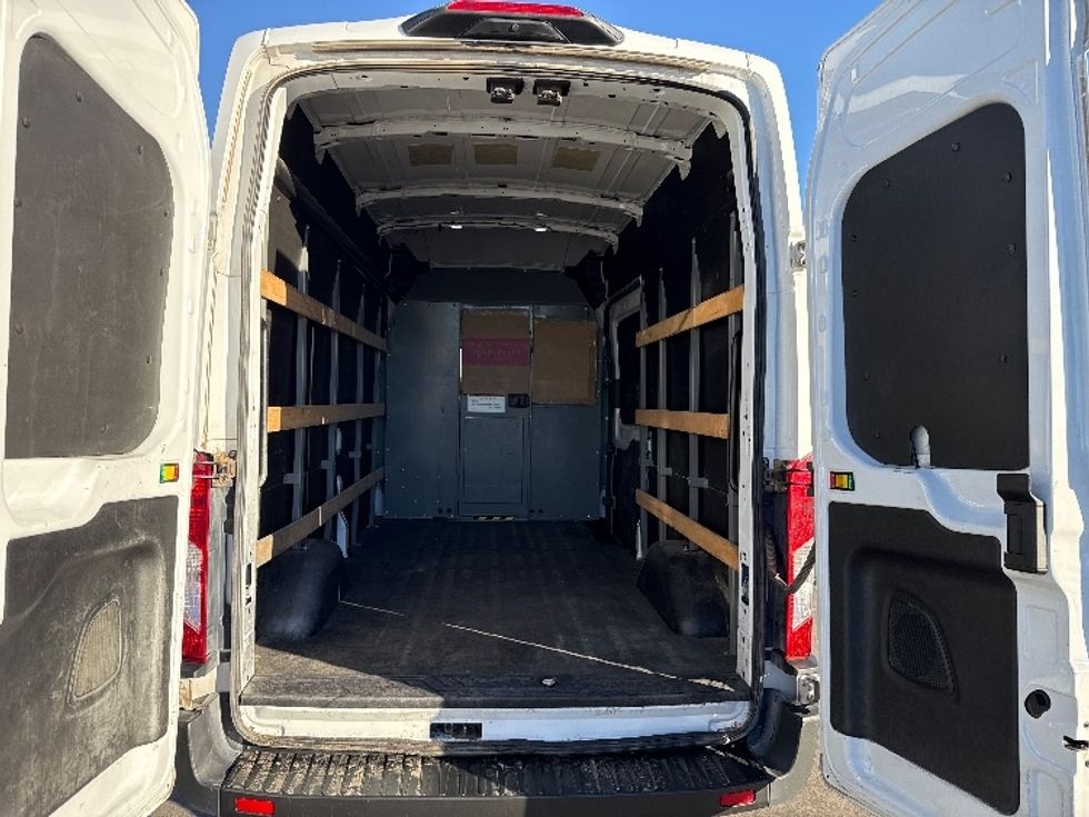 Cargo Van (Panel Van)-Light and Medium Duty Trucks-Ford-2021-Transit 250-Phoenix-AZ-103,585\n\t\tmiles-$ 33,000 - Image 7