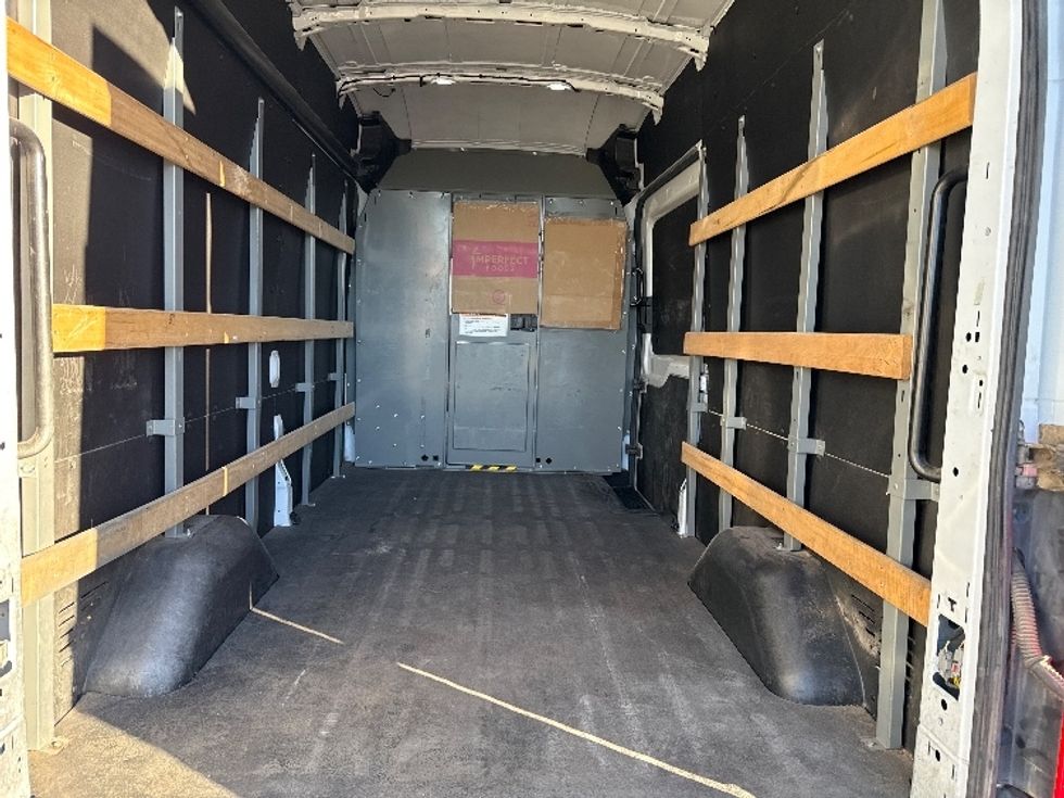 Cargo Van (Panel Van)-Light and Medium Duty Trucks-Ford-2021-Transit 250-Phoenix-AZ-103,585\n\t\tmiles-$ 33,000 - Image 8
