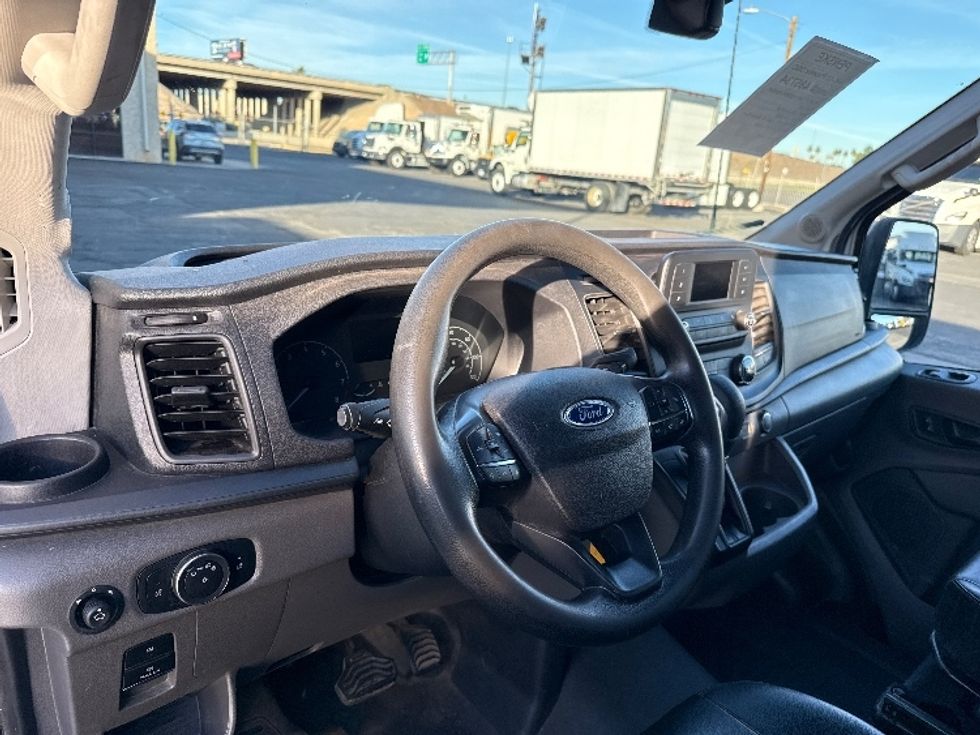 Cargo Van (Panel Van)-Light and Medium Duty Trucks-Ford-2021-Transit 250-Phoenix-AZ-107,937\n\t\tmiles-$ 32,750 - Image 14
