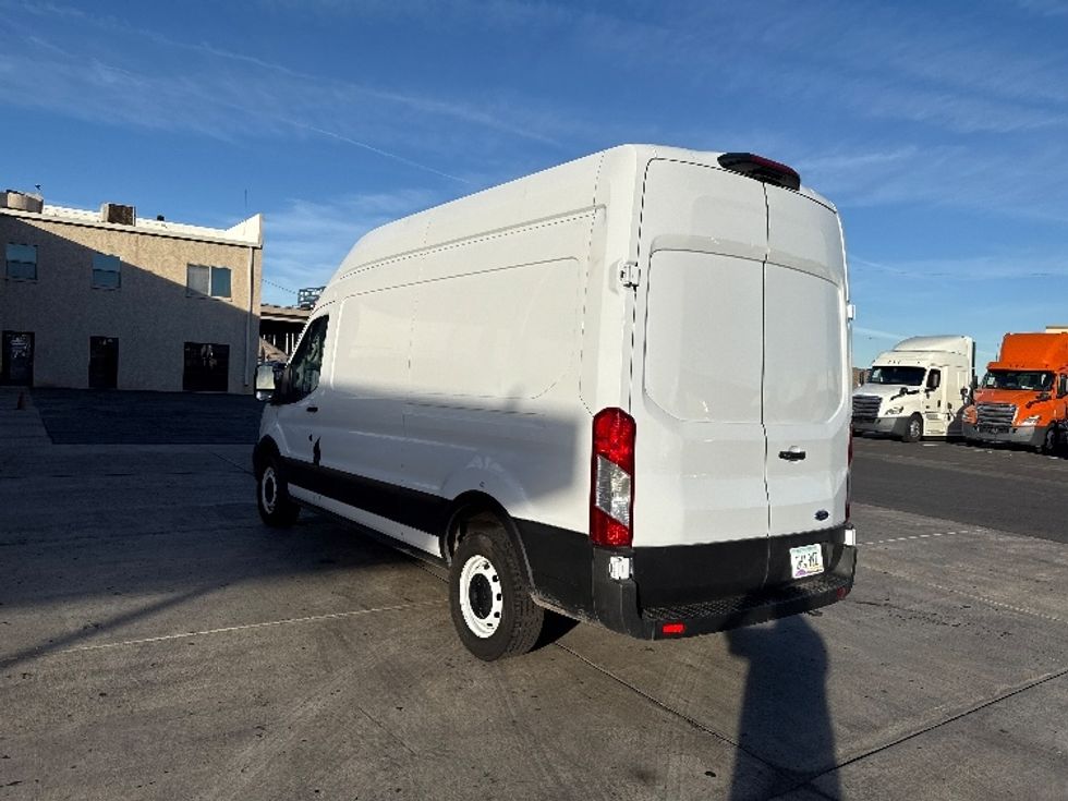 Cargo Van (Panel Van)-Light and Medium Duty Trucks-Ford-2021-Transit 250-Phoenix-AZ-107,937\n\t\tmiles-$ 32,750 - Image 5