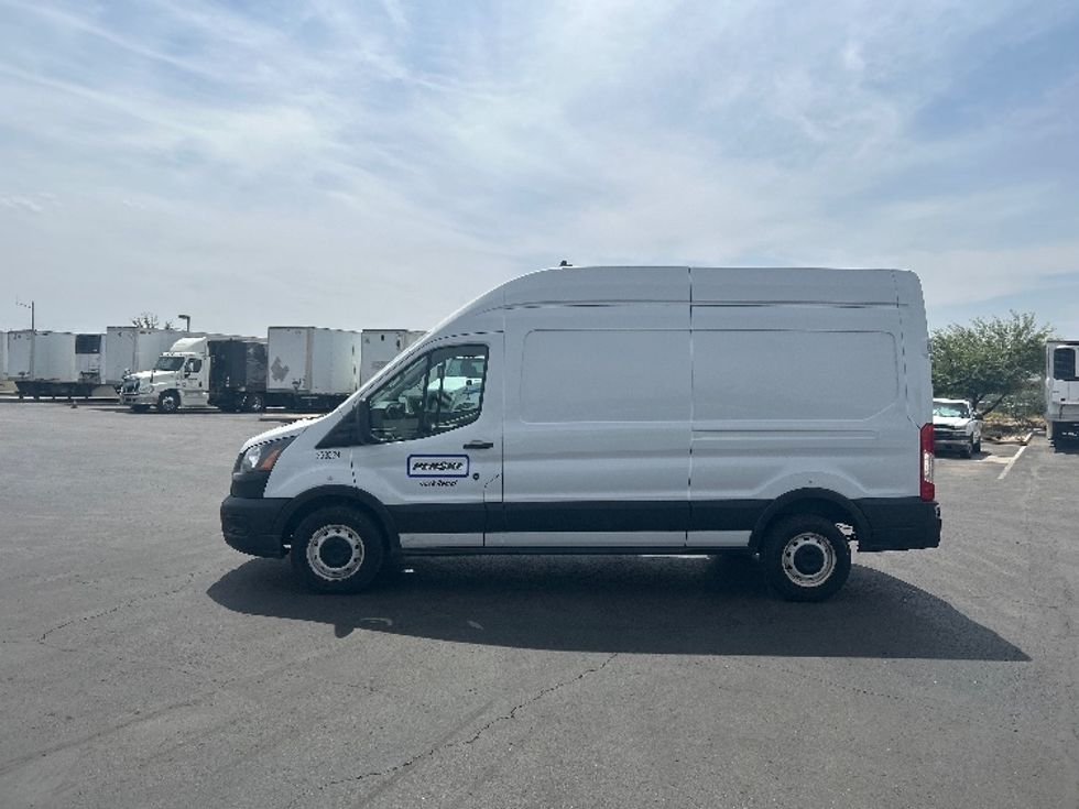 Cargo Van (Panel Van)-Light and Medium Duty Trucks-Ford-2021-Transit 250-Phoenix-AZ-124,237\n\t\tmiles-$ 28,750 - Image 4