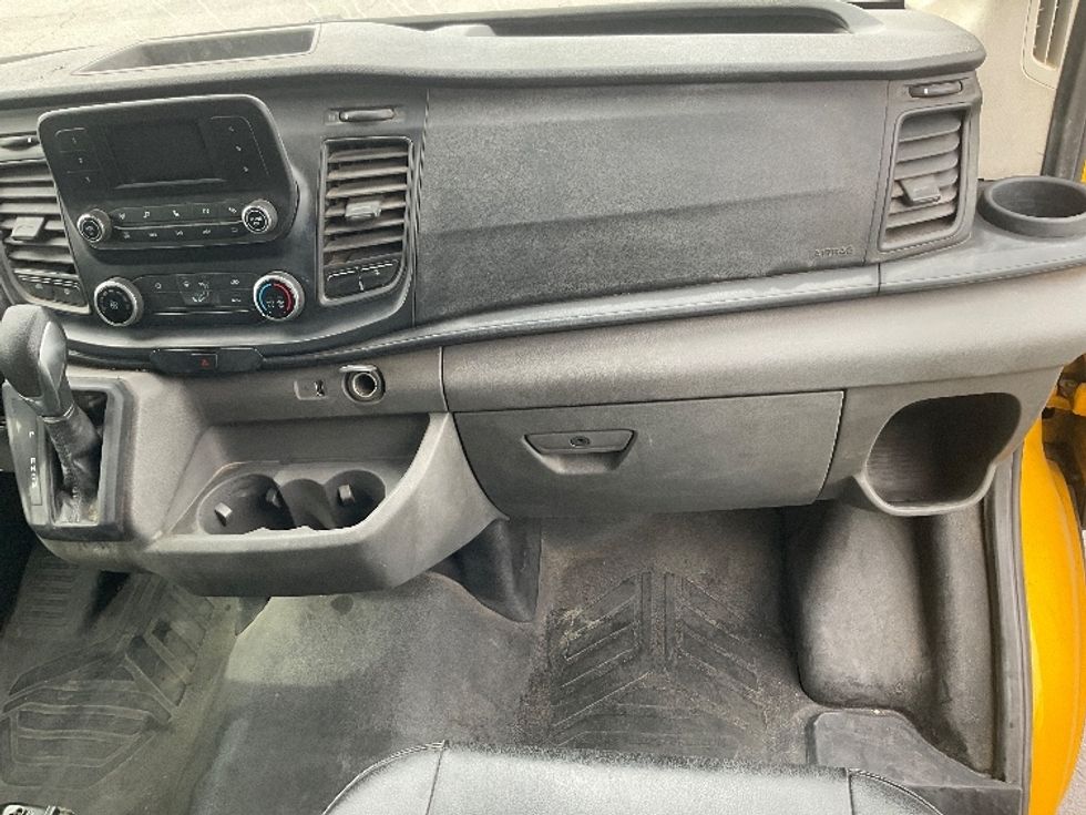 Cargo Van (Panel Van)-Light and Medium Duty Trucks-Ford-2021-Transit 250-Phoenix-AZ-98,407\n\t\tmiles-$ 29,500 - Image 17