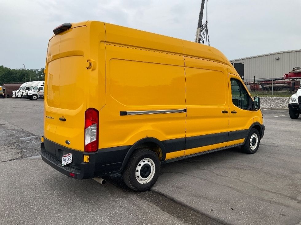 Cargo Van (Panel Van)-Light and Medium Duty Trucks-Ford-2021-Transit 250-Piqua-OH-83,579\n\t\tmiles-$ 29,500 - Image 11
