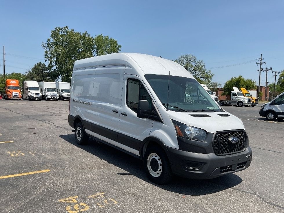 Cargo Van (Panel Van)-Light and Medium Duty Trucks-Ford-2021-Transit 250-Plymouth-MI-87,447\n\t\tmiles-$ 33,750 - Image 3