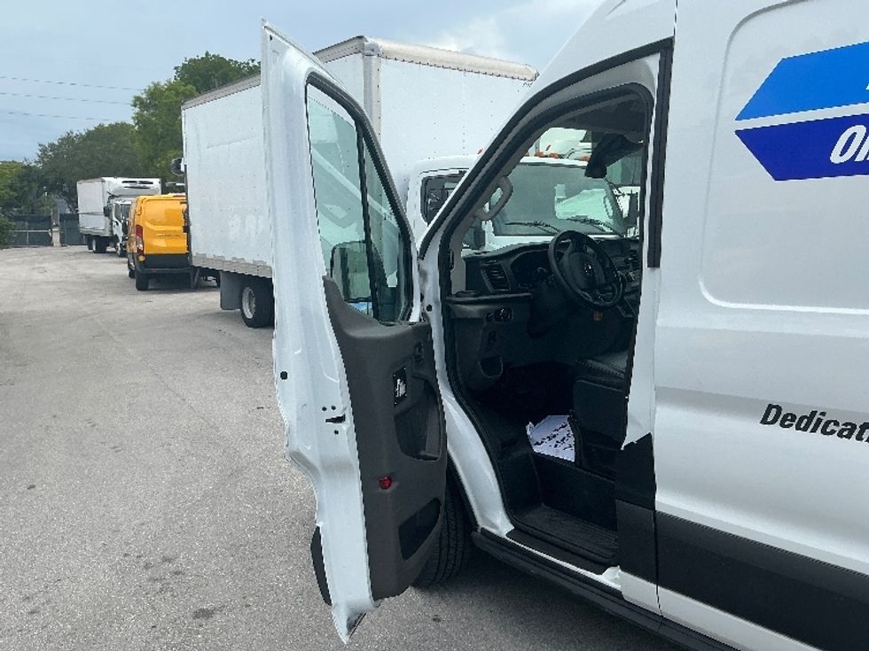 Cargo Van (Panel Van)-Light and Medium Duty Trucks-Ford-2021-Transit 250-Pompano Beach-FL-61,867\n\t\tmiles-$ 37,250 - Image 13