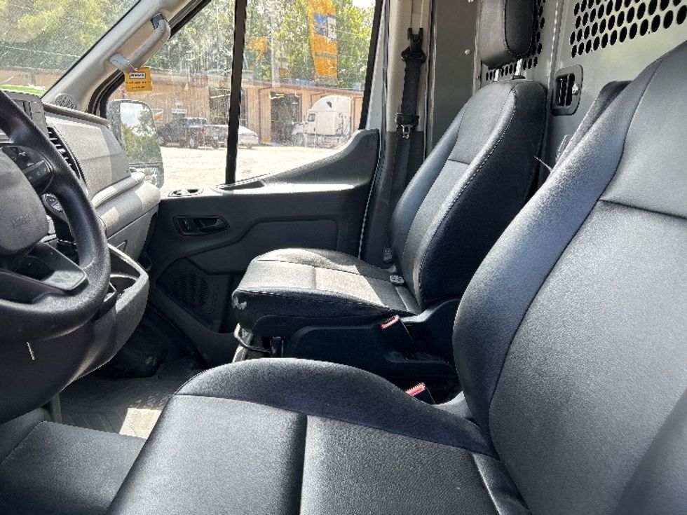 Cargo Van (Panel Van)-Light and Medium Duty Trucks-Ford-2021-Transit 250-Poplar Bluff-MO-56,728\n\t\tmiles-$ 34,750 - Image 18