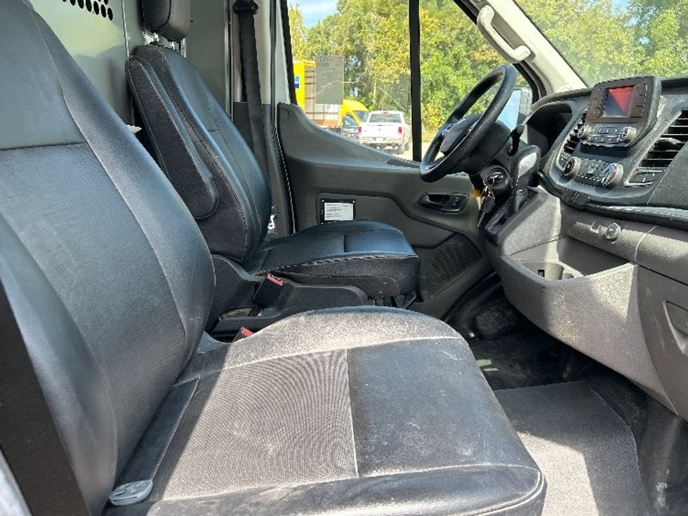 Cargo Van (Panel Van)-Light and Medium Duty Trucks-Ford-2021-Transit 250-Poplar Bluff-MO-56,728\n\t\tmiles-$ 34,750 - Image 21
