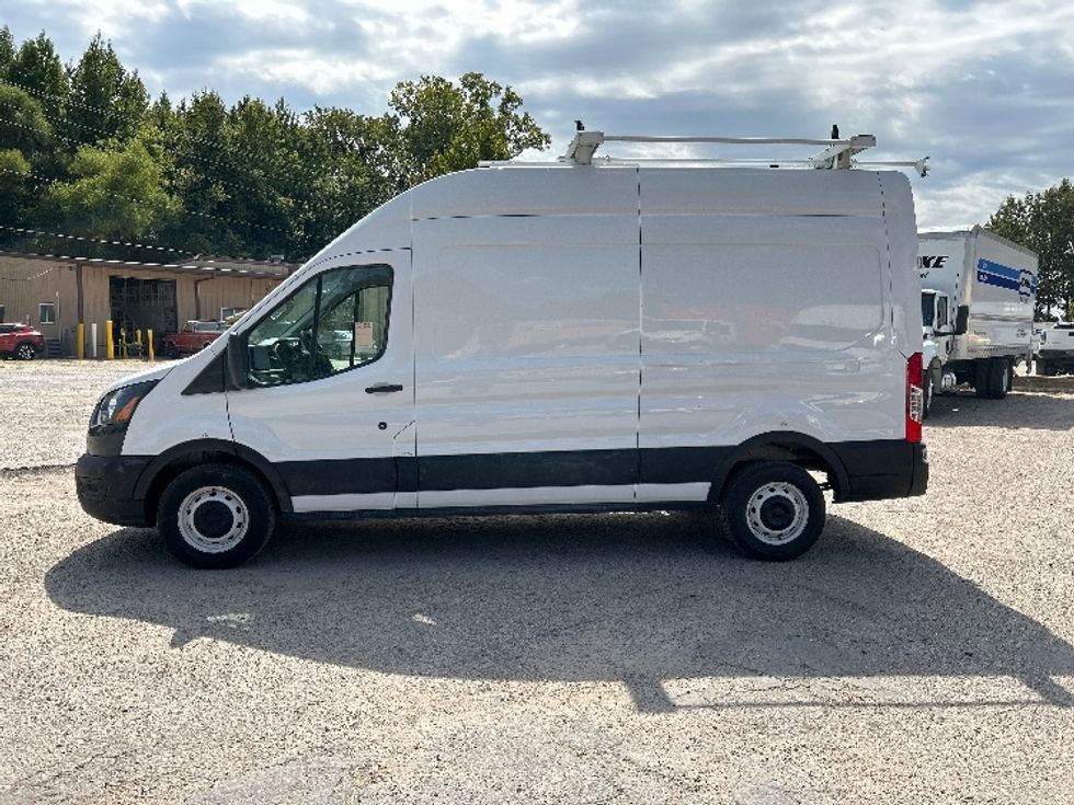 Cargo Van (Panel Van)-Light and Medium Duty Trucks-Ford-2021-Transit 250-Poplar Bluff-MO-56,728\n\t\tmiles-$ 34,750 - Image 4