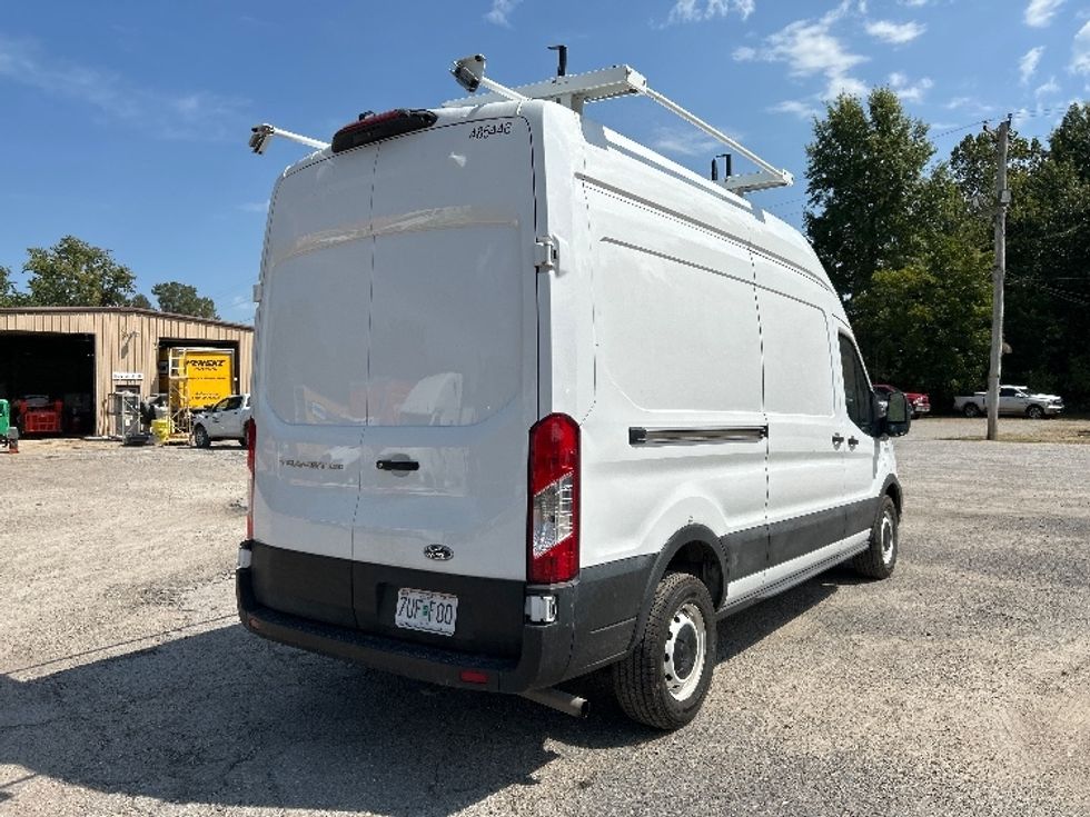2021 Ford Transit photo 8