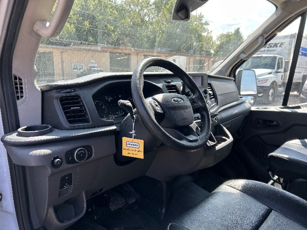 2021 Ford Transit photo 11