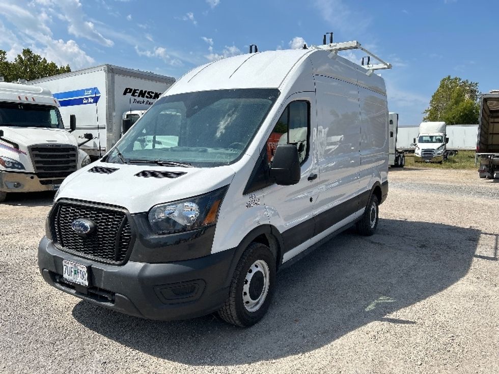 2021 Ford Transit photo 2
