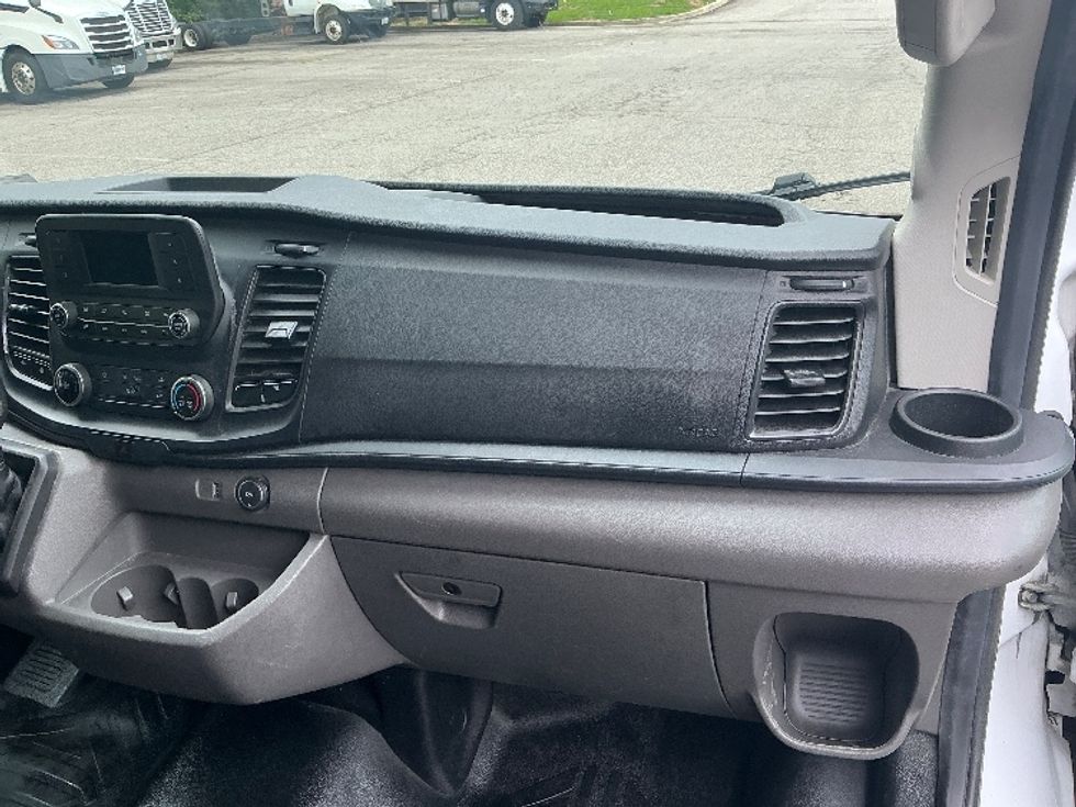 Cargo Van (Panel Van)-Light and Medium Duty Trucks-Ford-2021-Transit 250-Prince George-VA-182,600\n\t\tmiles-$ 23,750 - Image 21