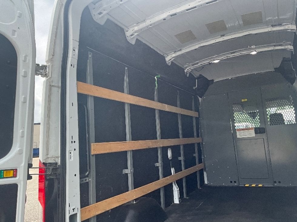 Cargo Van (Panel Van)-Light and Medium Duty Trucks-Ford-2021-Transit 250-Prince George-VA-62,624\n\t\tmiles-$ 37,250 - Image 11