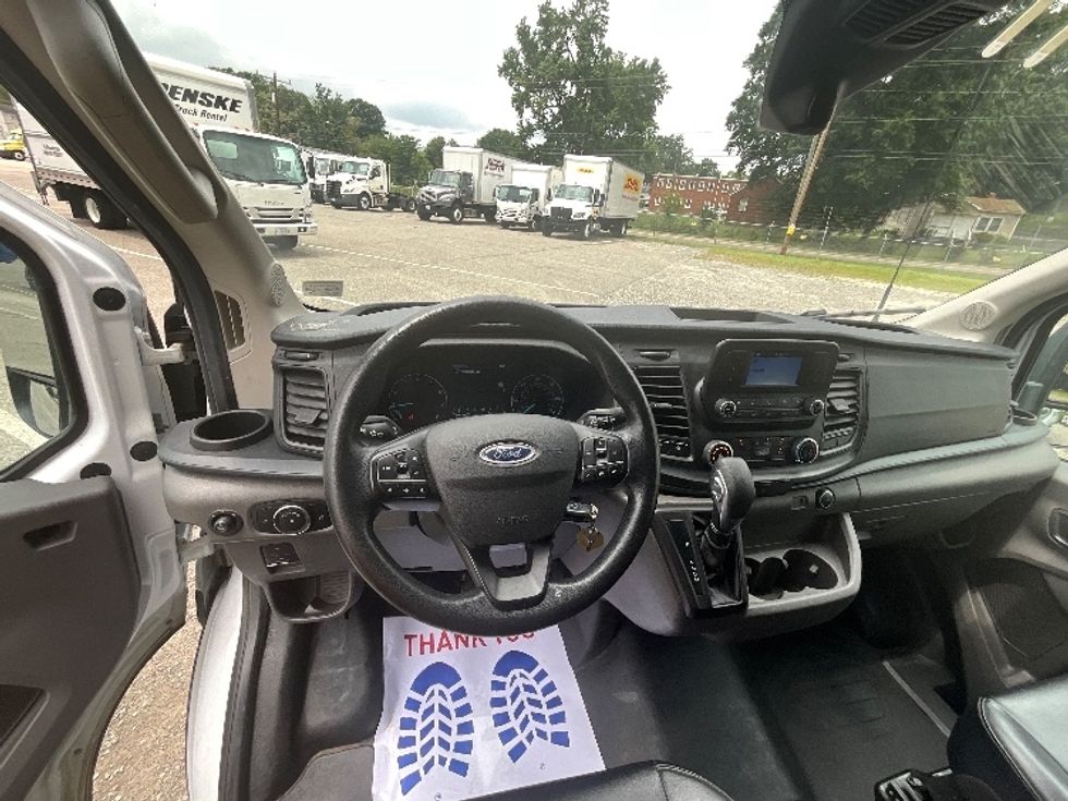Cargo Van (Panel Van)-Light and Medium Duty Trucks-Ford-2021-Transit 250-Prince George-VA-62,624\n\t\tmiles-$ 37,250 - Image 18