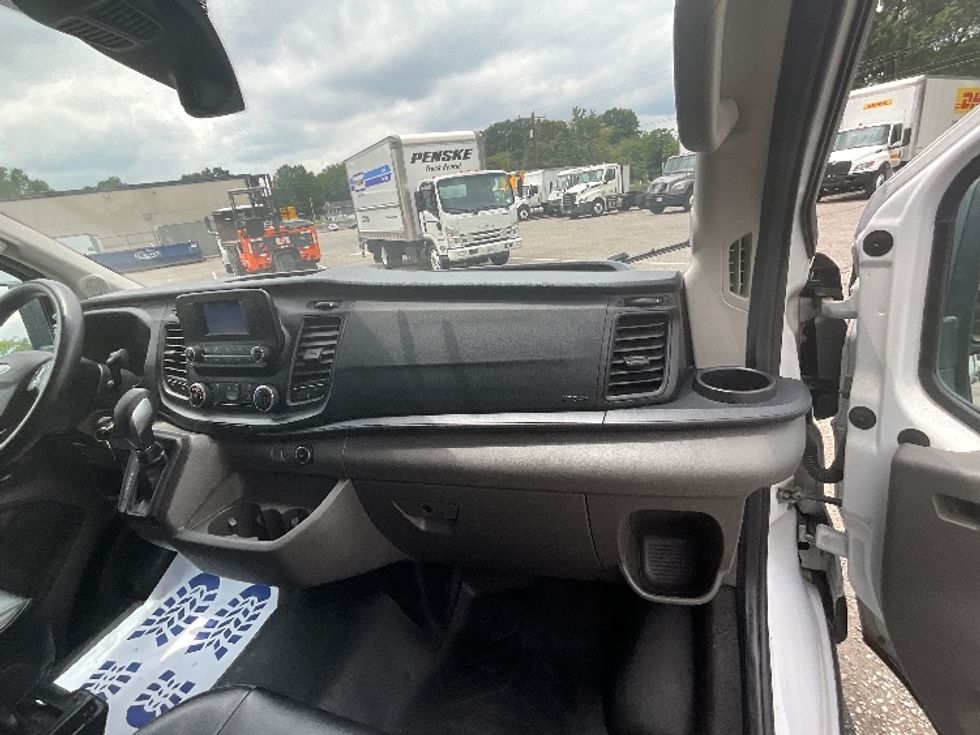Cargo Van (Panel Van)-Light and Medium Duty Trucks-Ford-2021-Transit 250-Prince George-VA-62,624\n\t\tmiles-$ 37,250 - Image 21