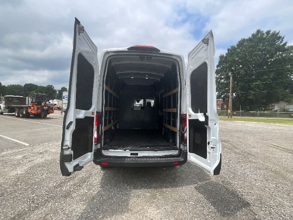 Cargo Van (Panel Van)-Light and Medium Duty Trucks-Ford-2021-Transit 250-Prince George-VA-62,624\n\t\tmiles-$ 37,250 - Image 8