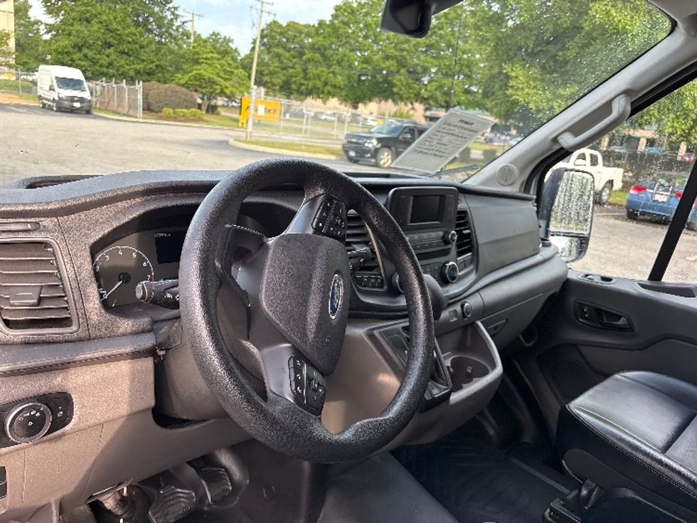 Cargo Van (Panel Van)-Light and Medium Duty Trucks-Ford-2021-Transit 250-Prince George-VA-65,369\n\t\tmiles-$ 43,000 - Image 17