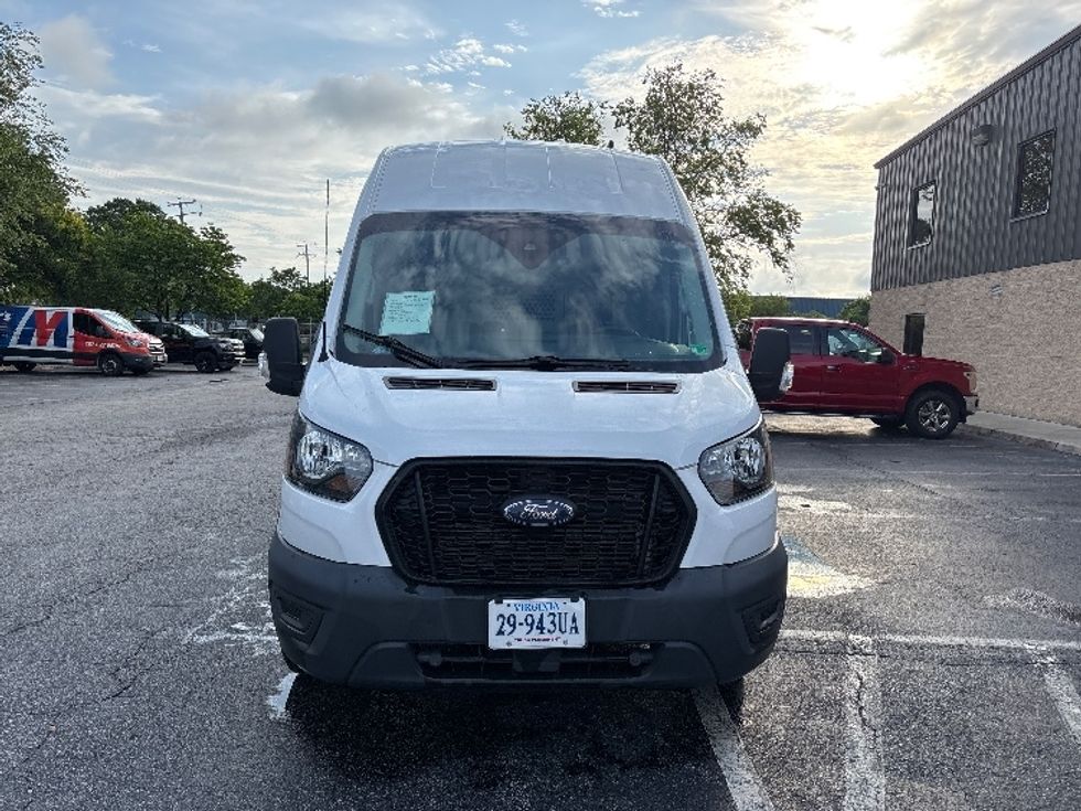 Cargo Van (Panel Van)-Light and Medium Duty Trucks-Ford-2021-Transit 250-Prince George-VA-65,369\n\t\tmiles-$ 43,000 - Image 2