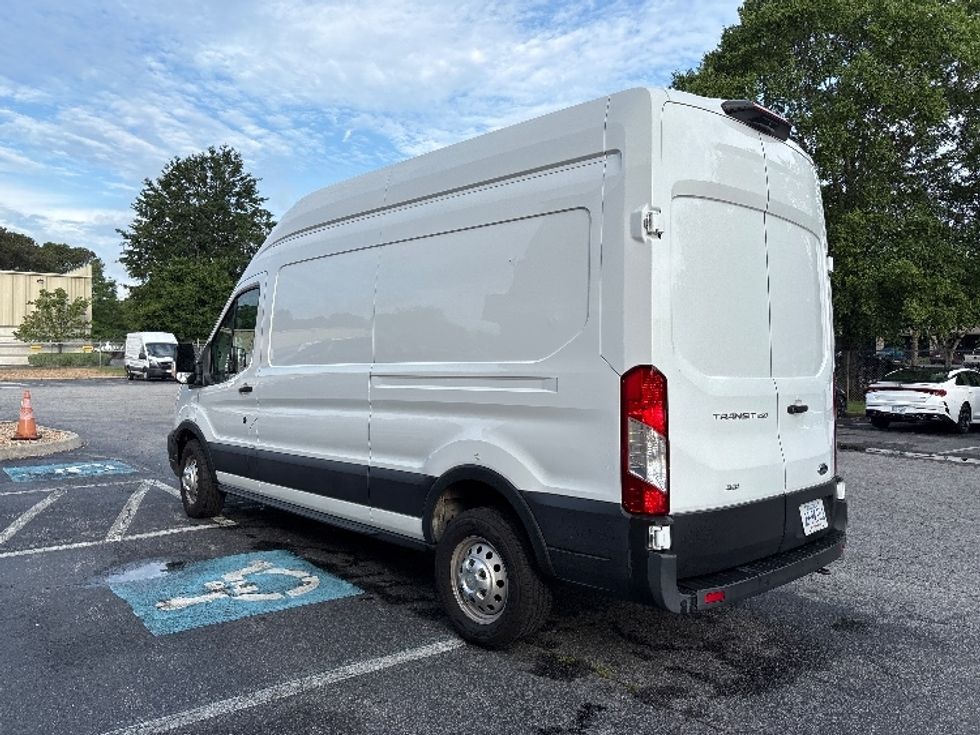 Cargo Van (Panel Van)-Light and Medium Duty Trucks-Ford-2021-Transit 250-Prince George-VA-65,369\n\t\tmiles-$ 43,000 - Image 6