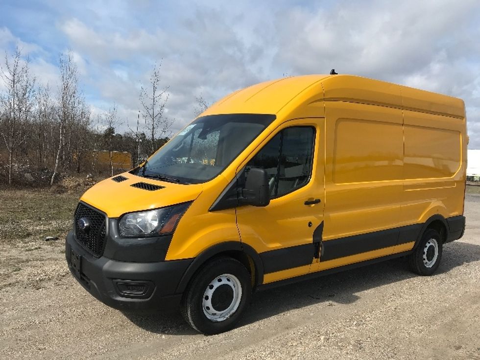 Cargo Van (Panel Van)-Light and Medium Duty Trucks-Ford-2021-Transit 250-Reading-PA-84,132\n\t\tmiles-$ 30,750 - Image 1