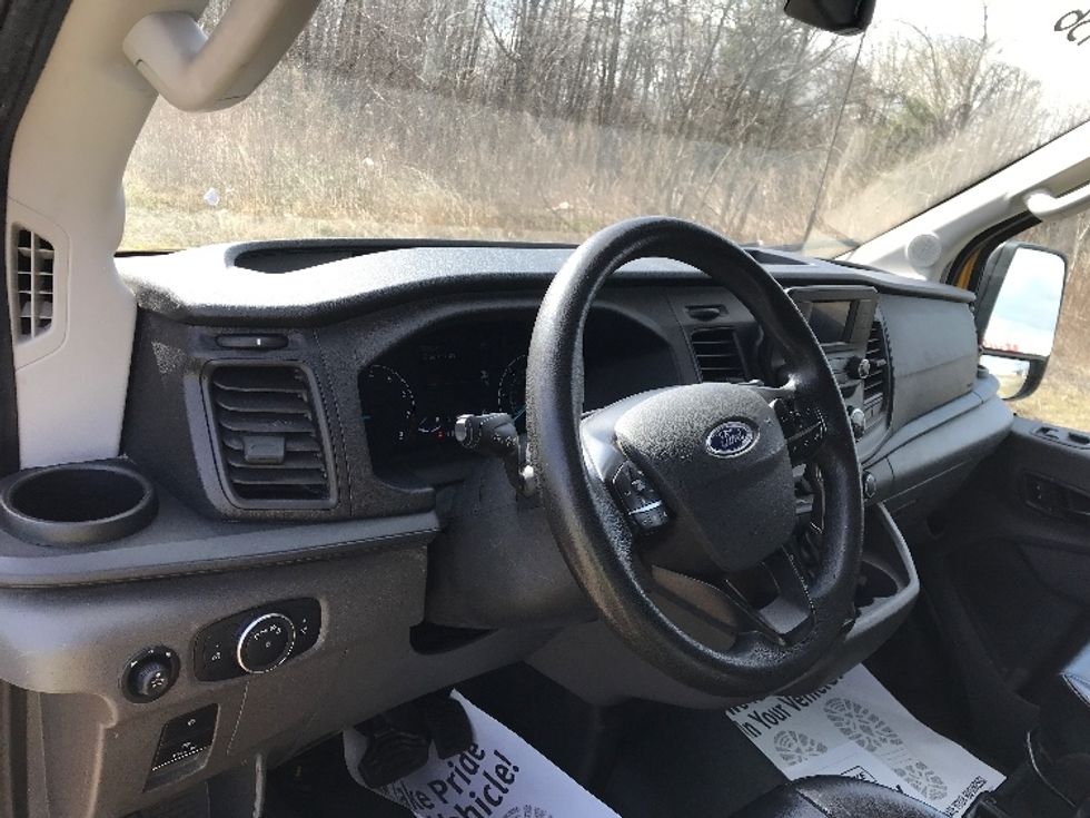 Cargo Van (Panel Van)-Light and Medium Duty Trucks-Ford-2021-Transit 250-Reading-PA-84,132\n\t\tmiles-$ 30,750 - Image 11