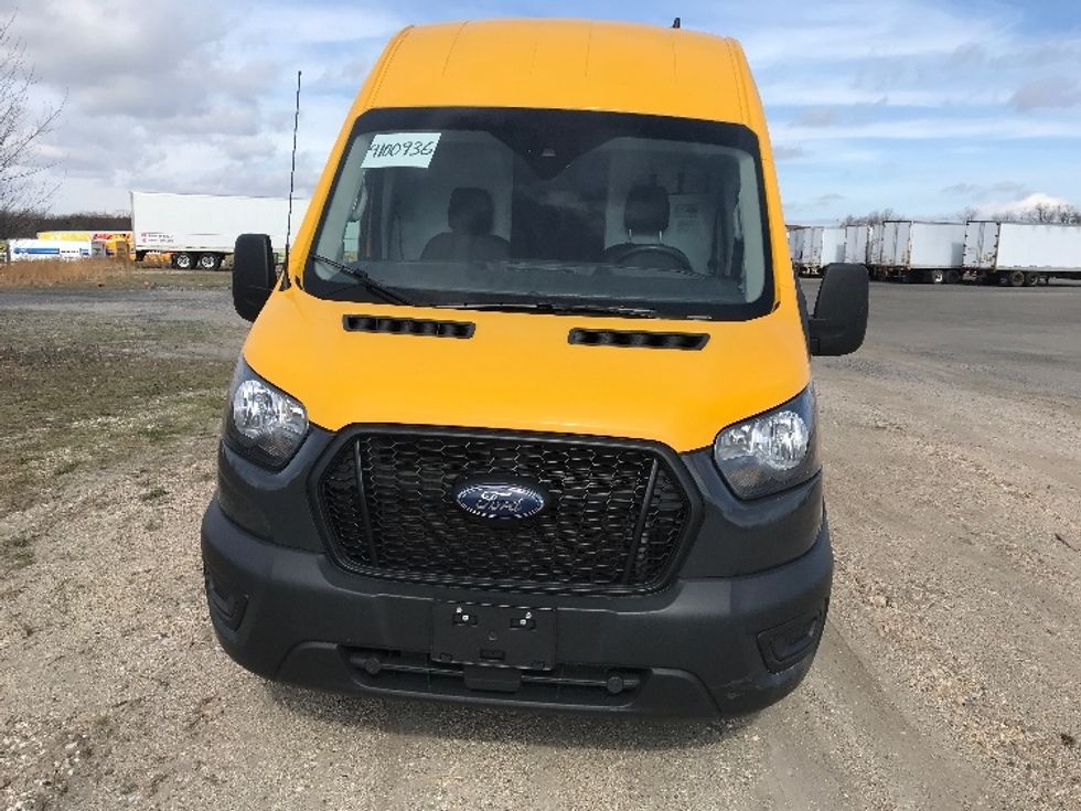 Cargo Van (Panel Van)-Light and Medium Duty Trucks-Ford-2021-Transit 250-Reading-PA-84,132\n\t\tmiles-$ 30,750 - Image 2