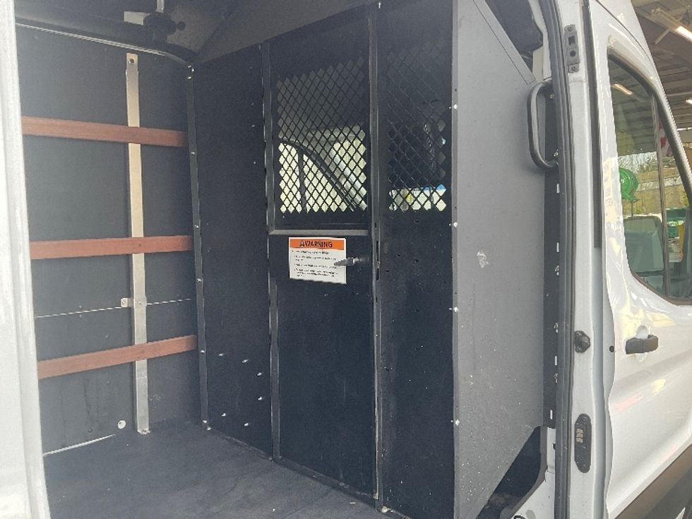Cargo Van (Panel Van)-Light and Medium Duty Trucks-Ford-2021-Transit 250-Redmond-WA-79,844\n\t\tmiles-$ 35,750 - Image 25