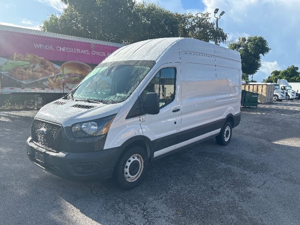 Cargo Van (Panel Van)-Light and Medium Duty Trucks-Ford-2021-Transit 250-Riviera Beach-FL-42,679\n\t\tmiles-$ 37,500 - Image 3