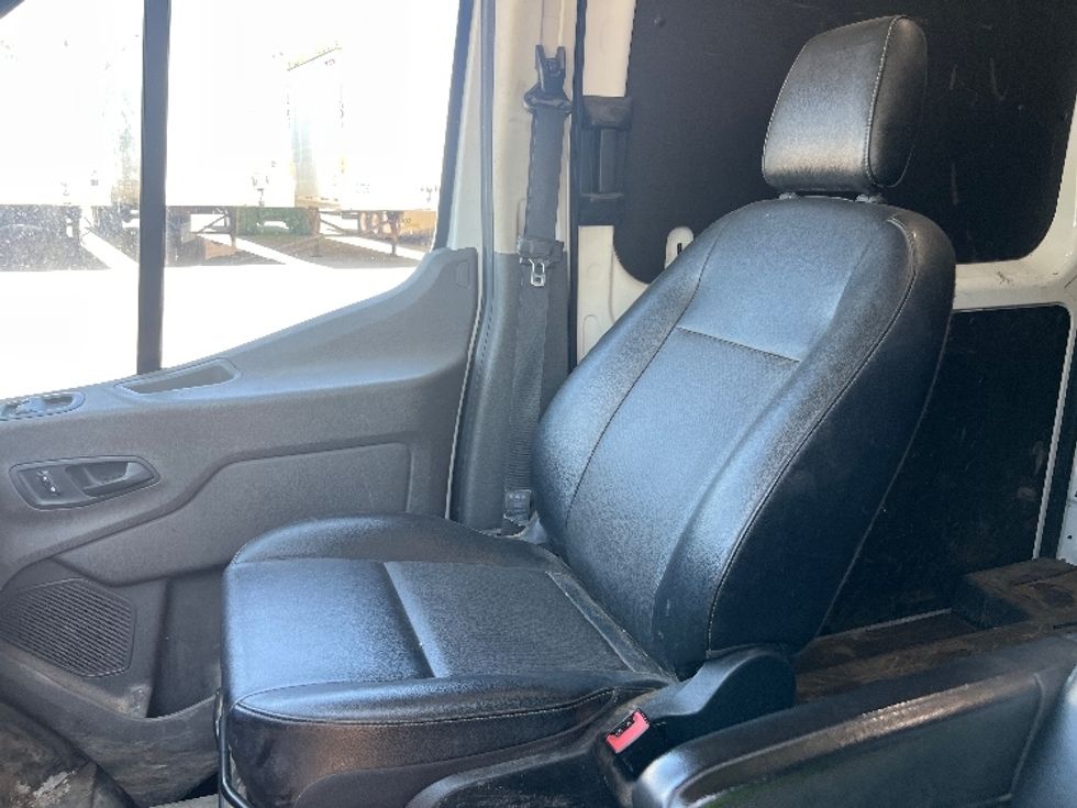 Cargo Van (Panel Van)-Light and Medium Duty Trucks-Ford-2021-Transit 250-Rochester-NY-101,750\n\t\tmiles-$ 33,250 - Image 19