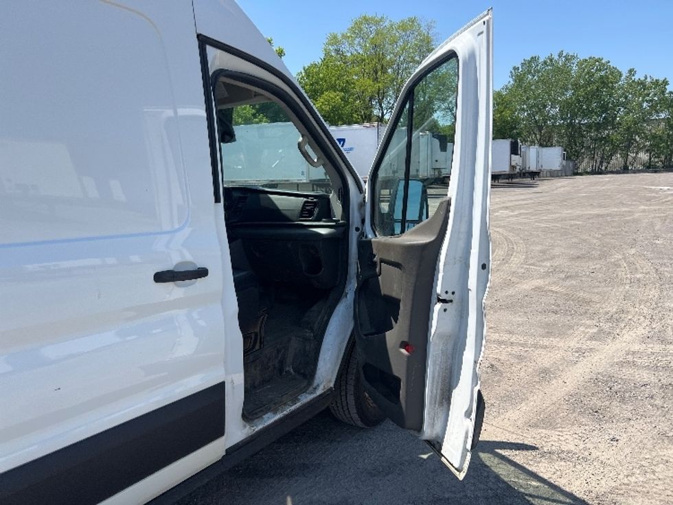 Cargo Van (Panel Van)-Light and Medium Duty Trucks-Ford-2021-Transit 250-Rochester-NY-101,750\n\t\tmiles-$ 33,250 - Image 20