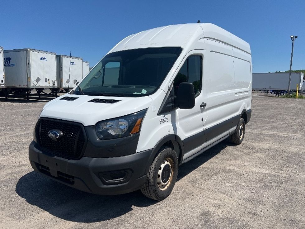 Cargo Van (Panel Van)-Light and Medium Duty Trucks-Ford-2021-Transit 250-Rochester-NY-101,750\n\t\tmiles-$ 33,250 - Image 3