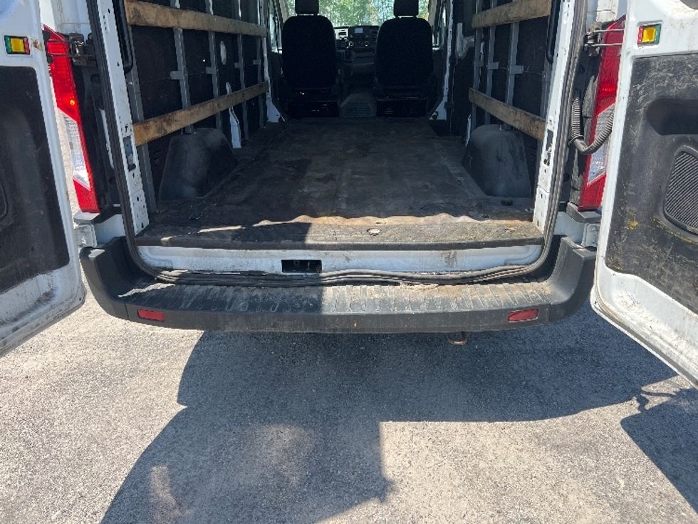 Cargo Van (Panel Van)-Light and Medium Duty Trucks-Ford-2021-Transit 250-Rochester-NY-101,750\n\t\tmiles-$ 33,250 - Image 9