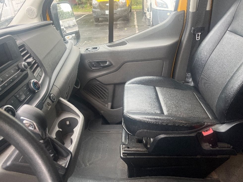 Cargo Van (Panel Van)-Light and Medium Duty Trucks-Ford-2021-Transit 250-Rochester-NY-109,701\n\t\tmiles-$ 26,750 - Image 18