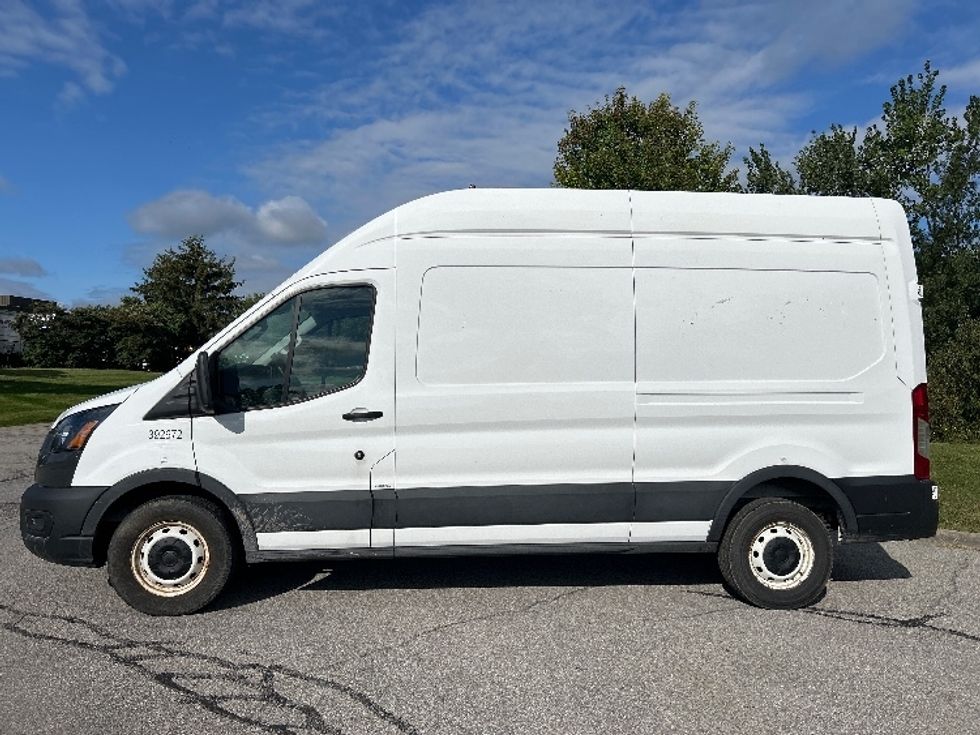 Cargo Van (Panel Van)-Light and Medium Duty Trucks-Ford-2021-Transit 250-Rochester-NY-60,515\n\t\tmiles-$ 34,750 - Image 4