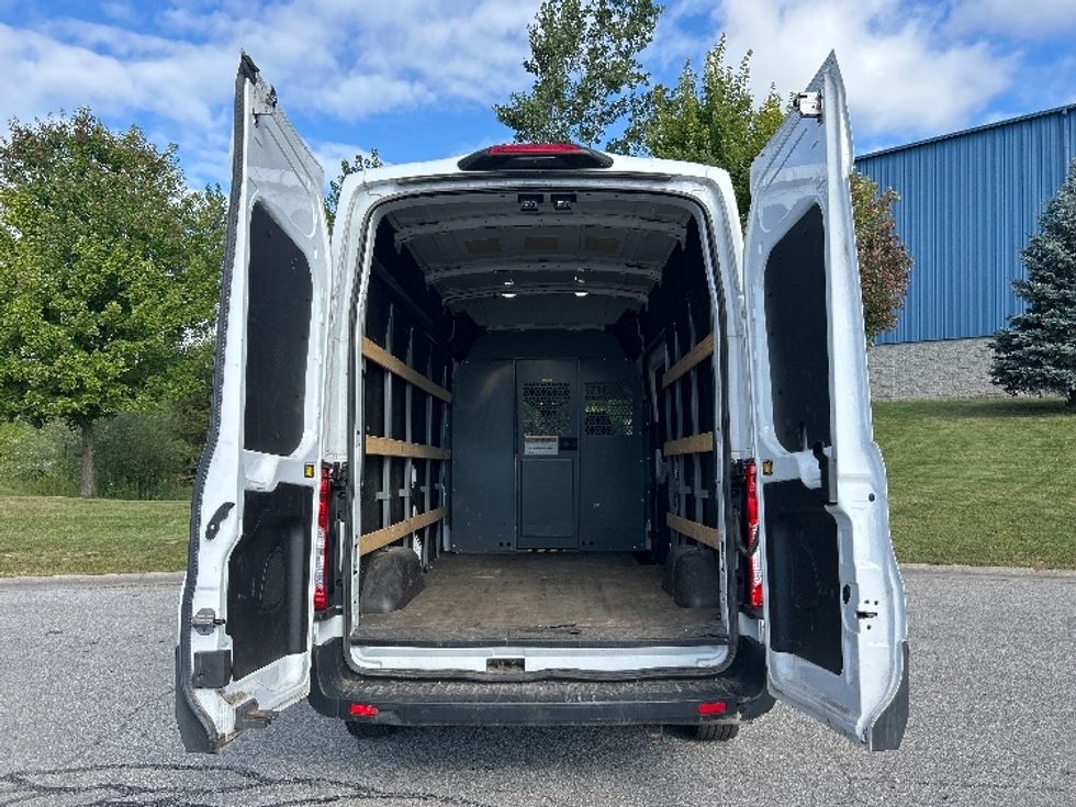 Cargo Van (Panel Van)-Light and Medium Duty Trucks-Ford-2021-Transit 250-Rochester-NY-60,515\n\t\tmiles-$ 34,750 - Image 9
