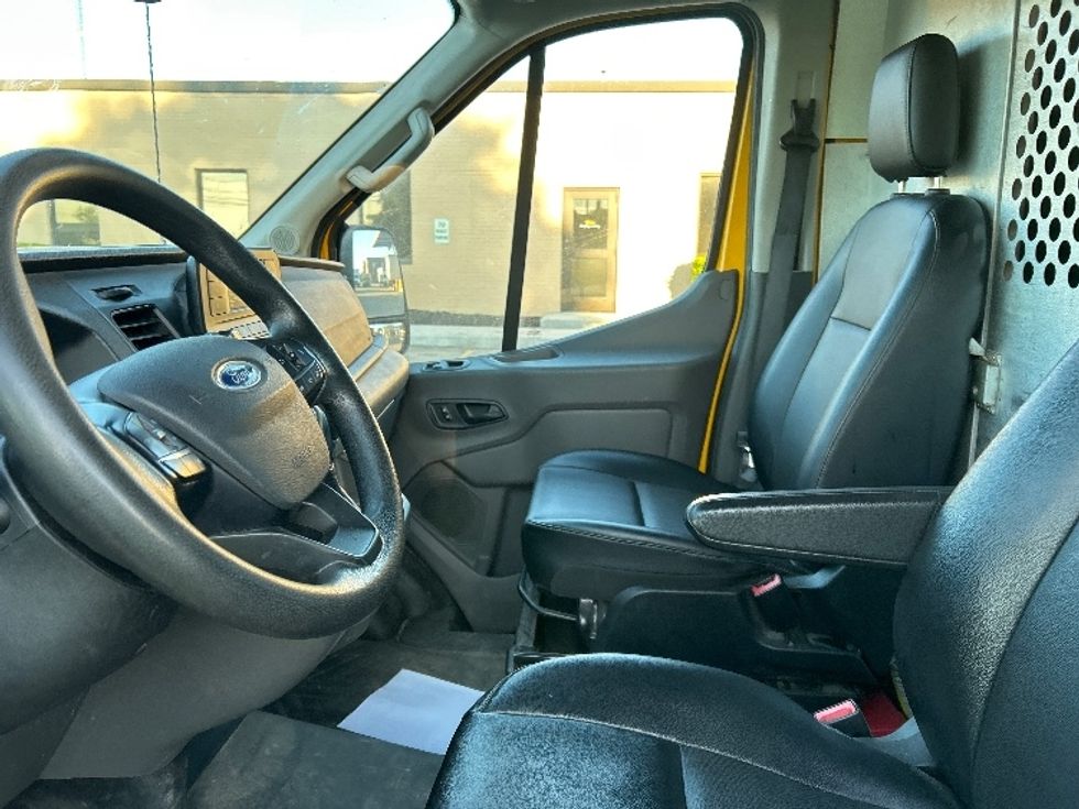 Cargo Van (Panel Van)-Light and Medium Duty Trucks-Ford-2021-Transit 250-Rochester-NY-86,087\n\t\tmiles-$ 29,250 - Image 22