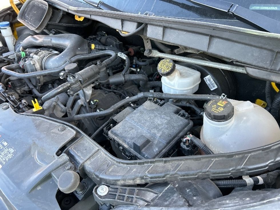 Cargo Van (Panel Van)-Light and Medium Duty Trucks-Ford-2021-Transit 250-Rochester-NY-86,087\n\t\tmiles-$ 29,250 - Image 24