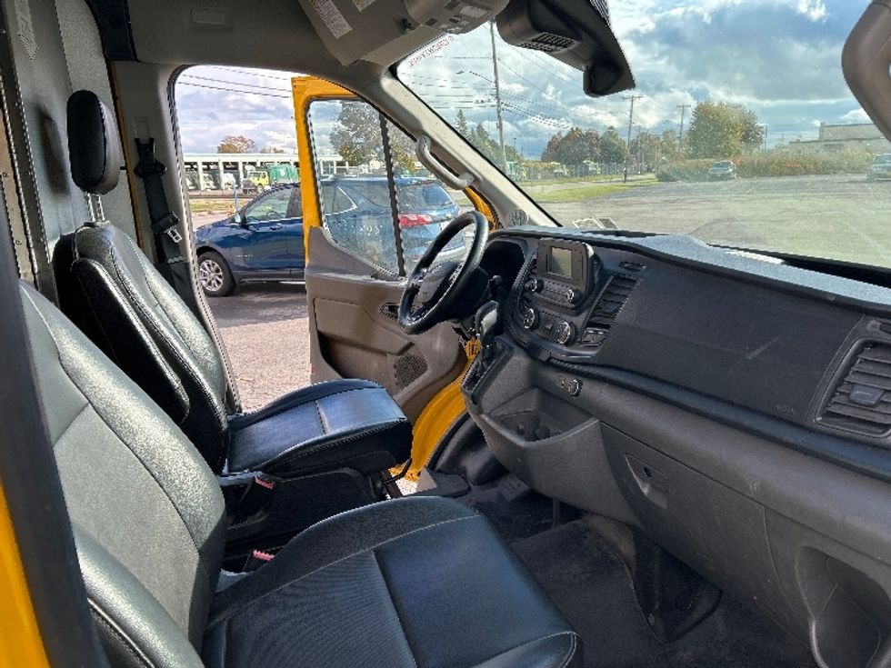 Cargo Van (Panel Van)-Light and Medium Duty Trucks-Ford-2021-Transit 250-Rochester-NY-89,899\n\t\tmiles-$ 30,750 - Image 22