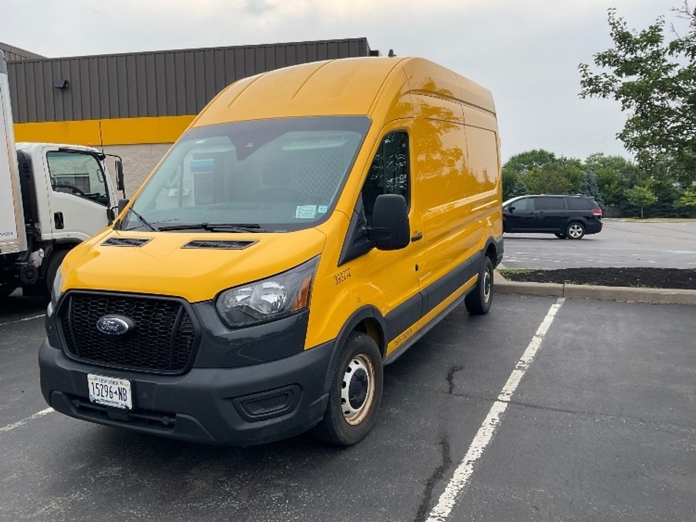 Cargo Van (Panel Van)-Light and Medium Duty Trucks-Ford-2021-Transit 250-Rochester-NY-97,920\n\t\tmiles-$ 28,250 - Image 3