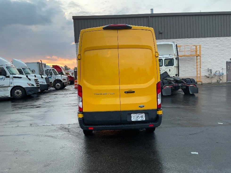 2021 Ford Transit photo 4