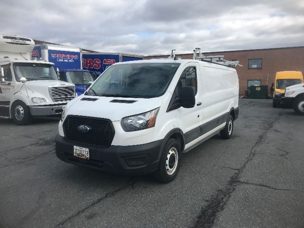 Cargo Van (Panel Van)-Light and Medium Duty Trucks-Ford-2021-Transit 250-Rockville-MD-73,296\n\t\tmiles-$ 33,000 - Image 3