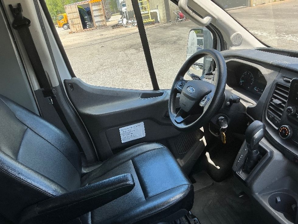 Cargo Van (Panel Van)-Light and Medium Duty Trucks-Ford-2021-Transit 250-Rocky Mount-NC-83,663\n\t\tmiles-$ 36,500 - Image 21