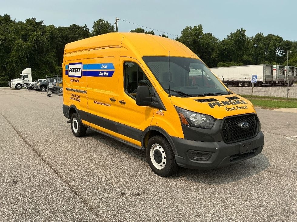 Cargo Van (Panel Van)-Light and Medium Duty Trucks-Ford-2021-Transit 250-Rocky Mount-NC-88,497\n\t\tmiles-$ 29,500 - Image 1