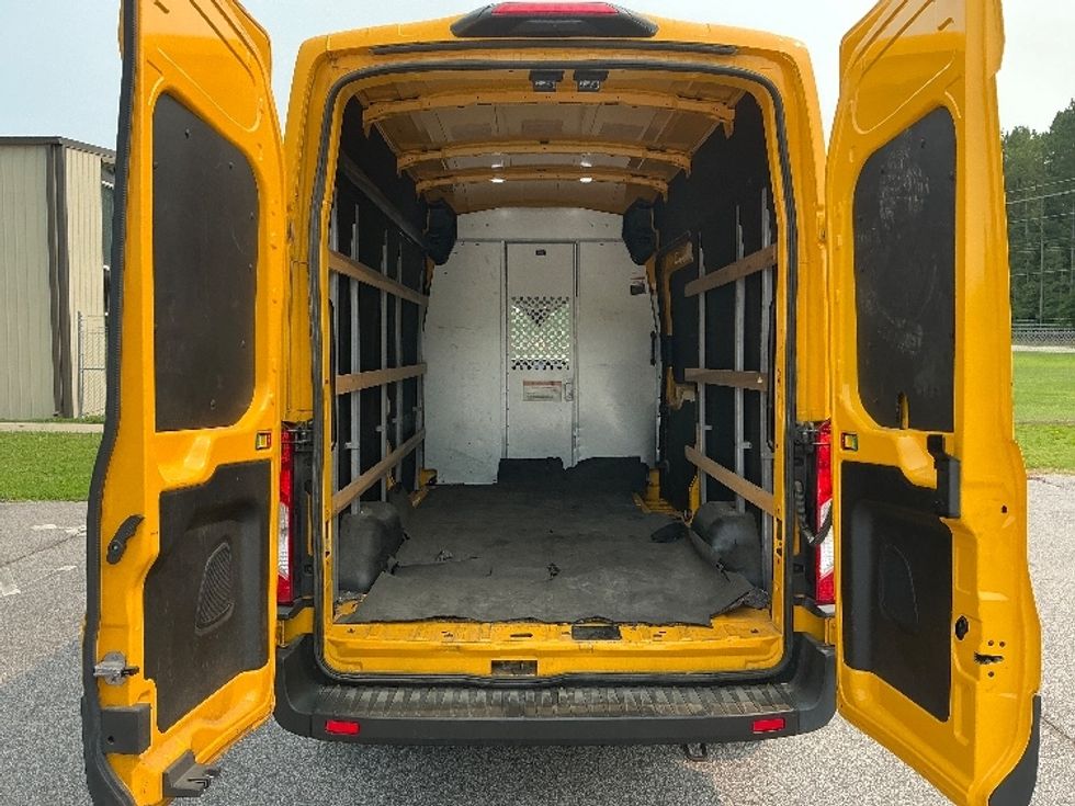 Cargo Van (Panel Van)-Light and Medium Duty Trucks-Ford-2021-Transit 250-Rocky Mount-NC-88,497\n\t\tmiles-$ 29,500 - Image 7