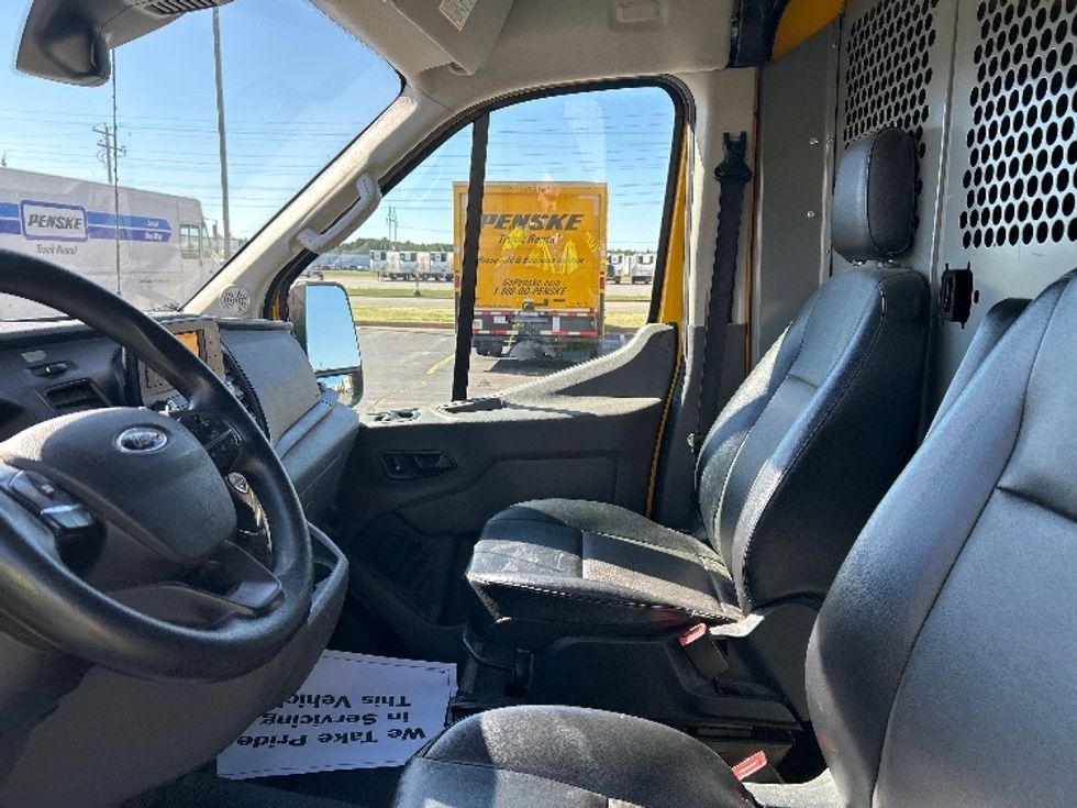 Cargo Van (Panel Van)-Light and Medium Duty Trucks-Ford-2021-Transit 250-Rothschild-WI-109,813\n\t\tmiles-$ 28,500 - Image 18